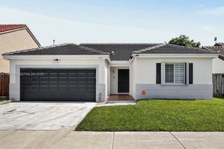 15772 SW 74th Ln, Miami, FL 33193