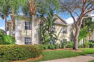 1240 Shady Rest LN # 102, Naples, FL 34103