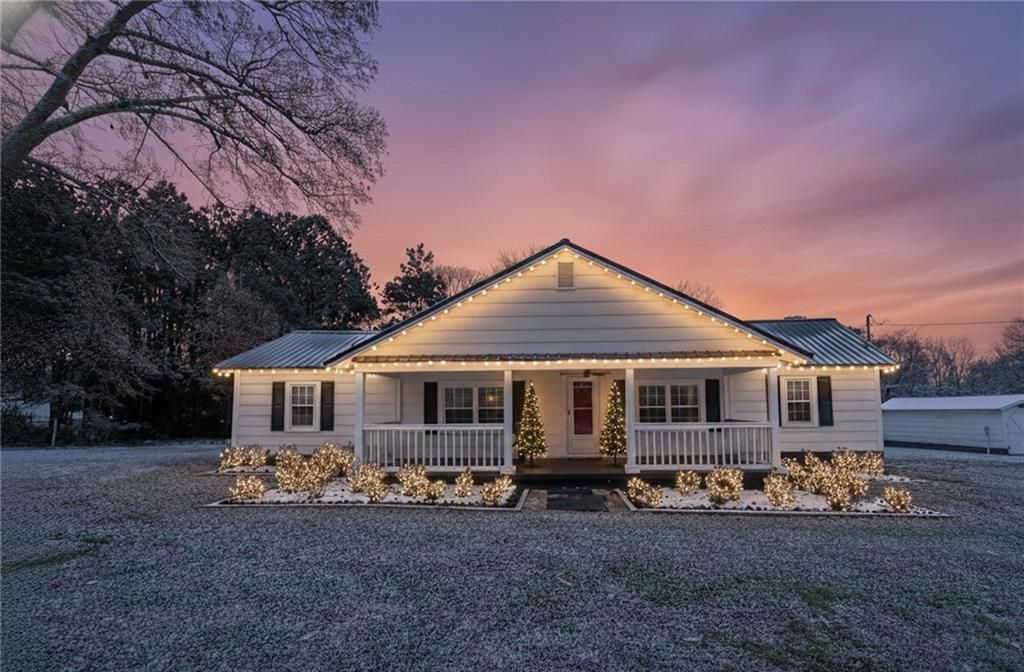 2802 Stanton SE Road, Conyers, GA 30094