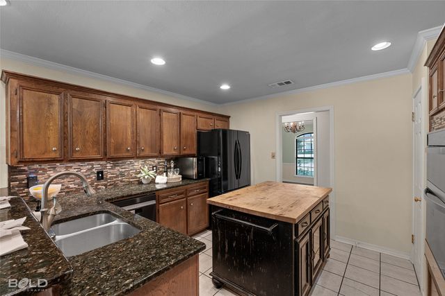 128 Southwood Drive, Bossier City, LA 71111