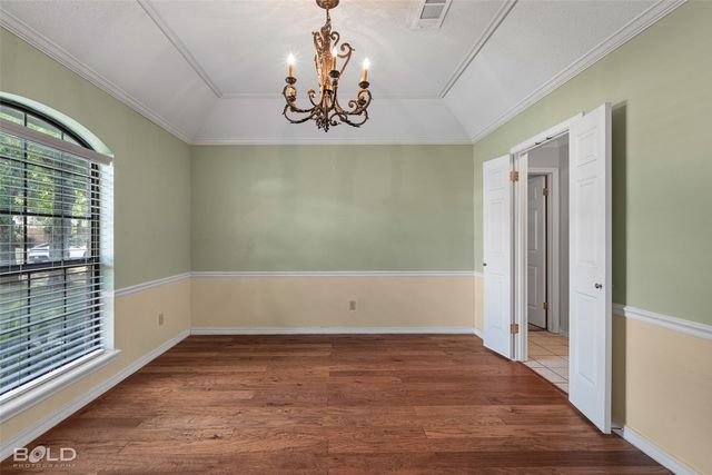 128 Southwood Drive, Bossier City, LA 71111