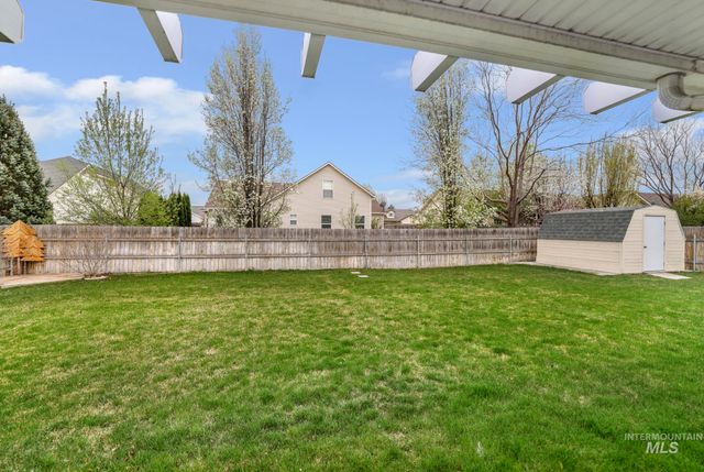 2296 Julie Ln, Twin Falls, ID 83301