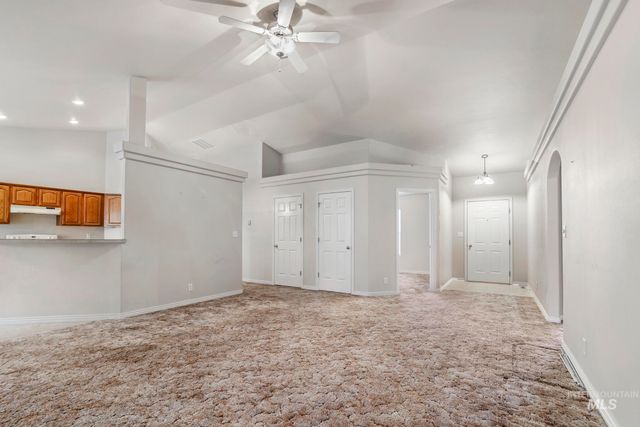 2296 Julie Ln, Twin Falls, ID 83301