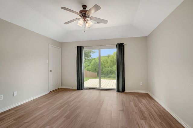 160 Angus Drive, Cross Roads, TX 76227