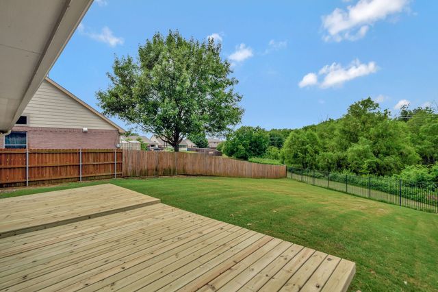 160 Angus Drive, Cross Roads, TX 76227