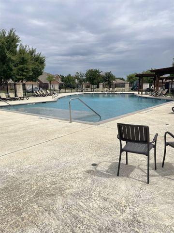 160 Angus Drive, Cross Roads, TX 76227