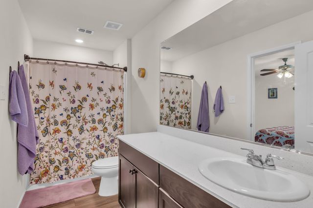 209 Wishbone Lane, Fort Worth, TX 76052