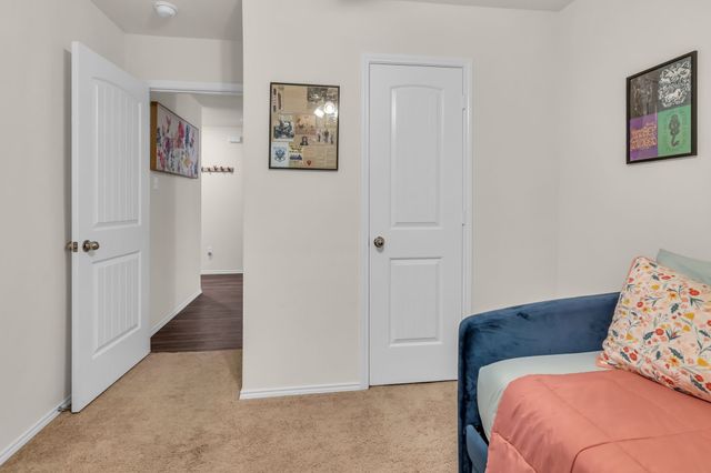 209 Wishbone Lane, Fort Worth, TX 76052