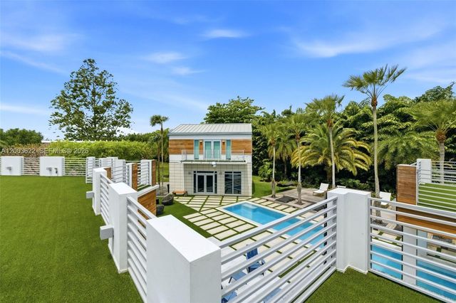 25200 SW 189 Avenue, Homestead, FL 33031