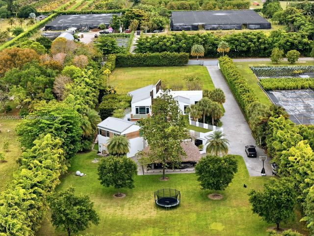 25200 SW 189 Avenue, Homestead, FL 33031