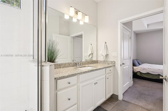 10828 SW 235 St, Miami, FL 33032