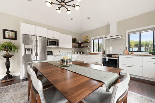 133 Lakeshore Drive, Russell Springs, KY 42642