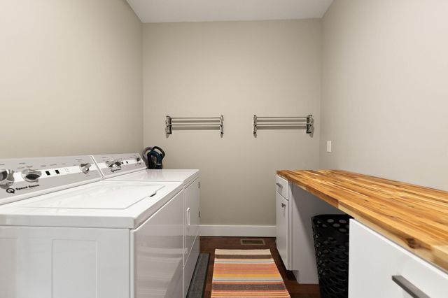 133 Lakeshore Drive, Russell Springs, KY 42642