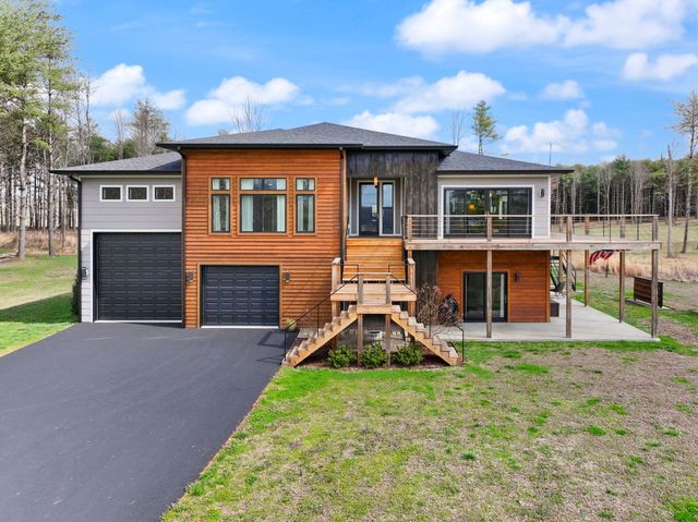 133 Lakeshore Drive, Russell Springs, KY 42642