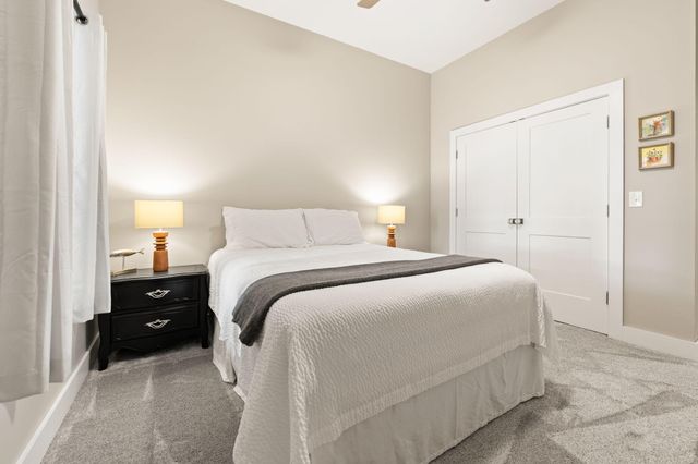 133 Lakeshore Drive, Russell Springs, KY 42642