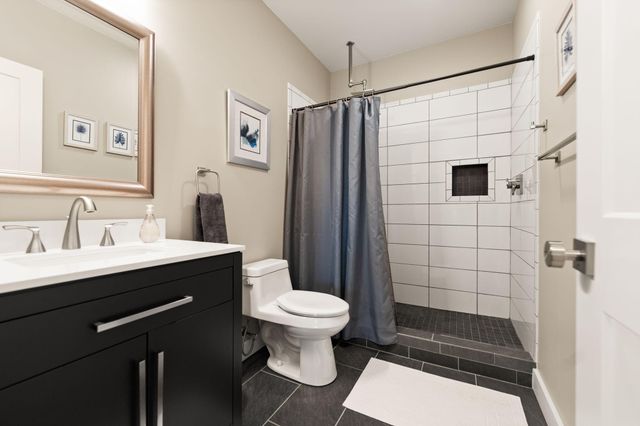 133 Lakeshore Drive, Russell Springs, KY 42642