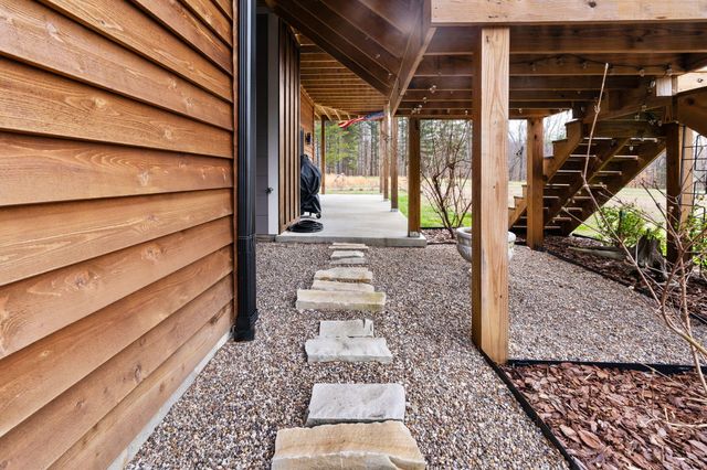 133 Lakeshore Drive, Russell Springs, KY 42642