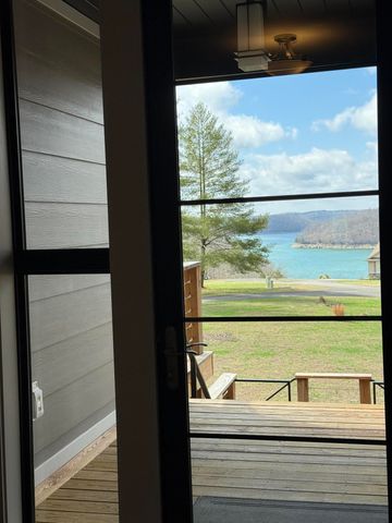 133 Lakeshore Drive, Russell Springs, KY 42642