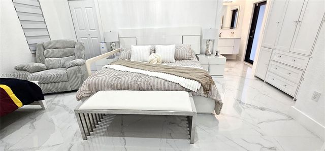 21203 SW 124th Pl, Miami, FL 33177