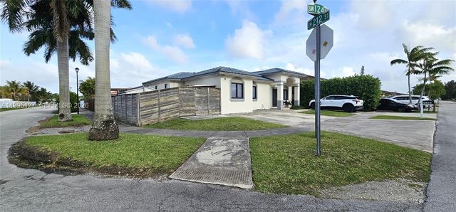 21203 SW 124th Pl, Miami, FL 33177