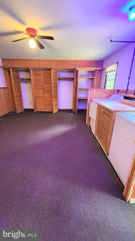 408 DEPTFORD RD, Glassboro, NJ 08028