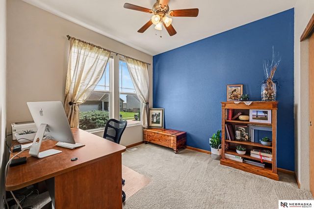 8902 N 158th Street, Bennington, NE 68007