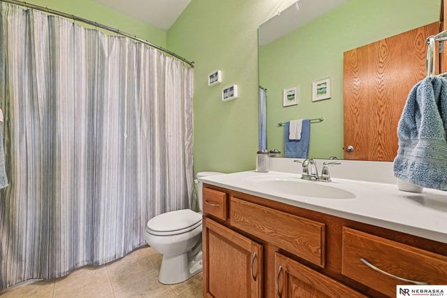 8902 N 158th Street, Bennington, NE 68007