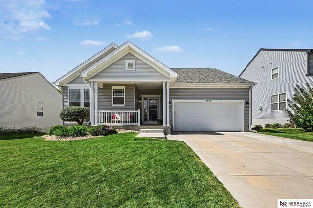 8902 N 158th Street, Bennington, NE 68007