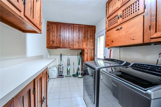 2425 Westlawn Drive, Kettering, OH 45440