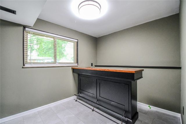2425 Westlawn Drive, Kettering, OH 45440