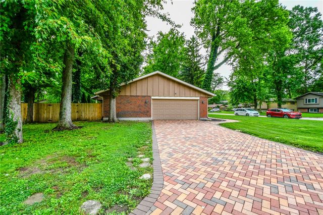 2425 Westlawn Drive, Kettering, OH 45440