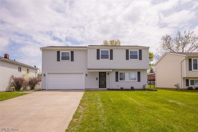 25046 Buckthorn Road, Bedford Heights, OH 44146
