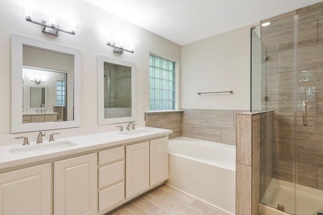 76 Piper Trace, The Woodlands, TX 77381