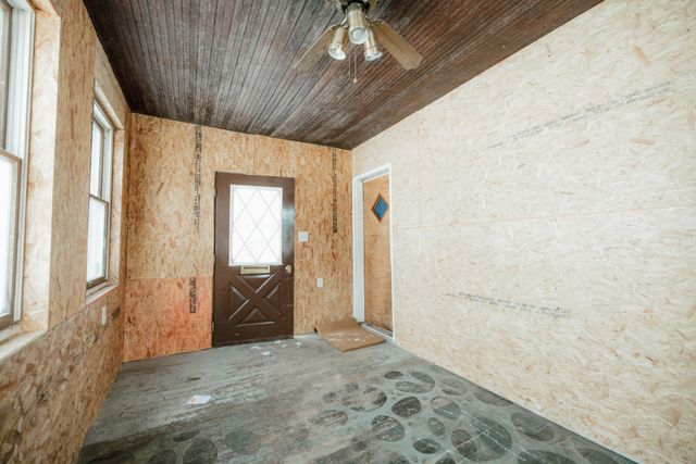 40 MARION Street, Corry, PA 16407