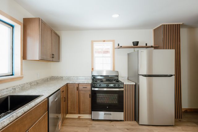 40 MARION Street, Corry, PA 16407