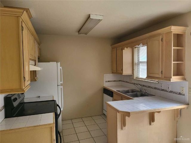 709 Robin Avenue 2, Mcallen, TX 78504