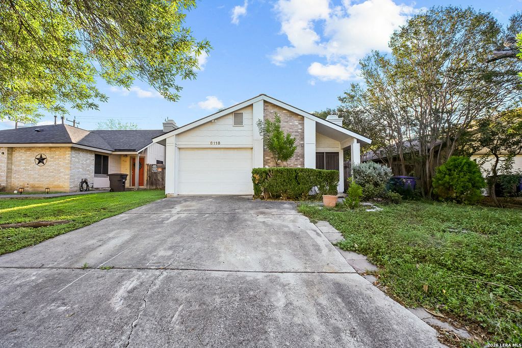 8118 Laurel Bend, San Antonio, TX 78250