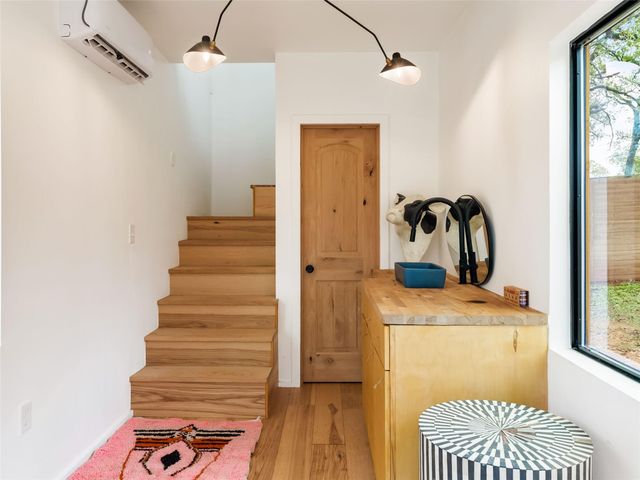 127 Marina RD, Smithville, TX 78957