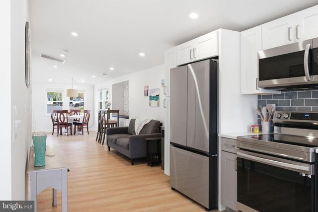 8329 BAYSIDE RD, Chesapeake Beach, MD 20732