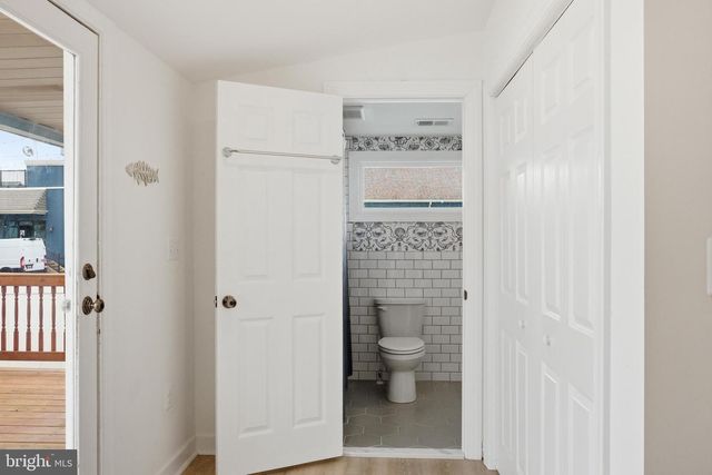 8329 BAYSIDE RD, Chesapeake Beach, MD 20732