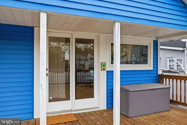 8329 BAYSIDE RD, Chesapeake Beach, MD 20732