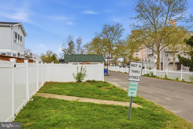 8329 BAYSIDE RD, Chesapeake Beach, MD 20732