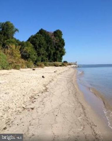 8329 BAYSIDE RD, Chesapeake Beach, MD 20732