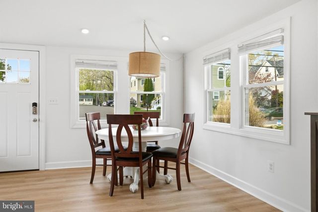 8329 BAYSIDE RD, Chesapeake Beach, MD 20732