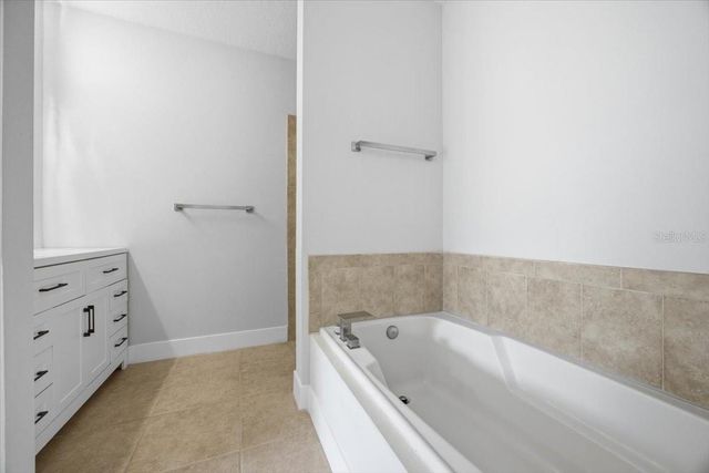 1211 STONECUTTER DRIVE 105, Celebration, FL 34747