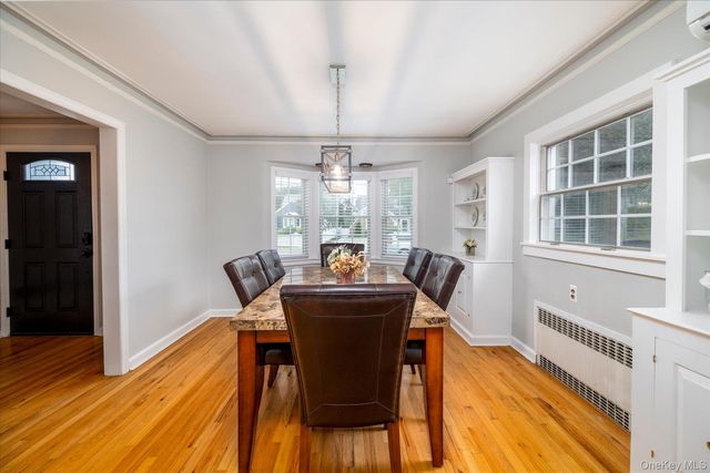 123 Centre Avenue, East Rockaway, NY 11518