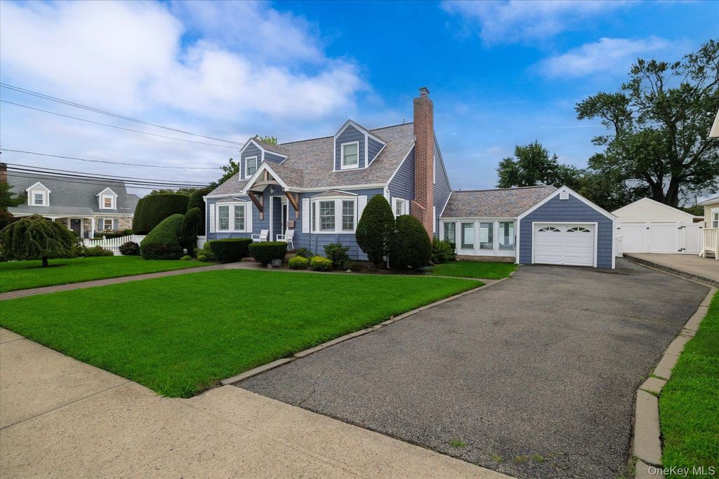 123 Centre Avenue, East Rockaway, NY 11518 — photo 5