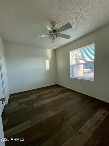 420 W Monona Drive, Phoenix, AZ 85027