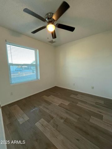 420 W Monona Drive, Phoenix, AZ 85027