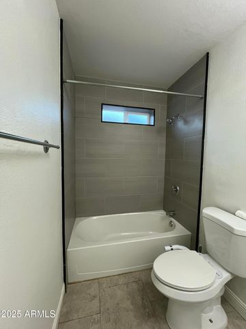 420 W Monona Drive, Phoenix, AZ 85027